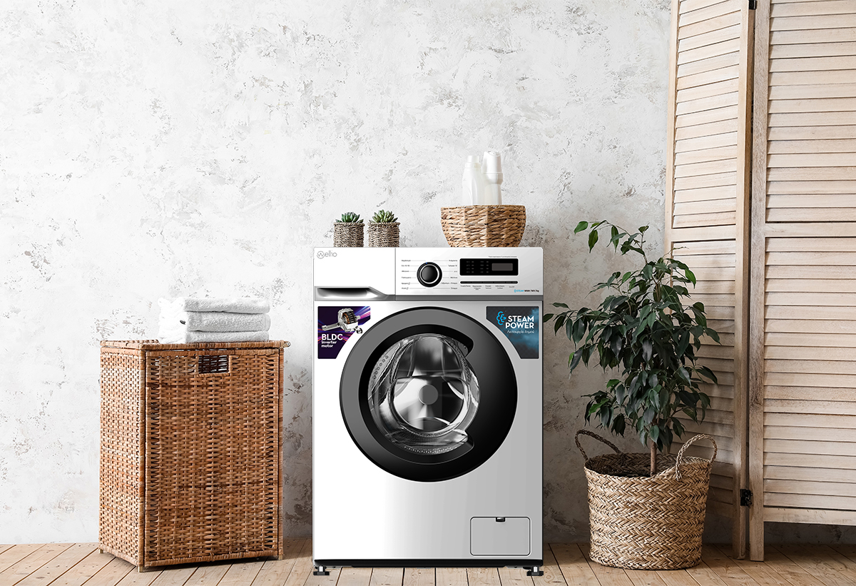 Στη φωτογραφία απεικονίζεται το πλυντήριο σε ένα δωμάτιο με διάφορα αντικείμενα τοποθετημένα γύρω του